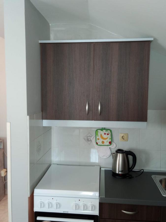 Apartmani Ivana Novalja Exterior foto